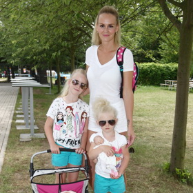 Sestra Deniska ji na akci doprovodit nemohla kvůli povinnostem ve škole.