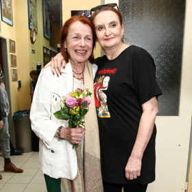 V divadle Kalich vystupuje společně s Ivou Janžurovou v komedii Veletoč.