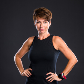 „Pokud chcete žít život dobré kvality, tak musíte dobře dýchat, pít, jíst, spát a hýbat se. To je pět elementů, které je třeba dodržovat, aby člověk fungoval a dělal dobře svému tělu," říká Jana Havrdová v rozhovoru pro Lifee.cz.