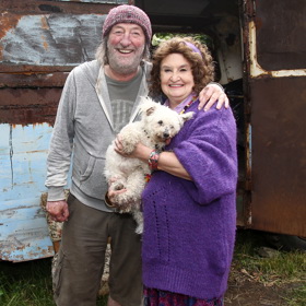 Ve filmu Gump - pes, který naučil lidi žít, si Eva Holubová zahrála s Bolkem Polívkou.