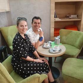 Redaktorka Veronika Nováková vyzpovídala populárního slovenského herce Romana Pomajba.