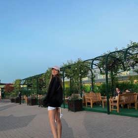 Andrea Bezděková hraje tenis od dětství. Říká, že sehnat lístky na Wimbledon byl pro ni oříšek, ale nakonec se na ni usmálo štěstí.