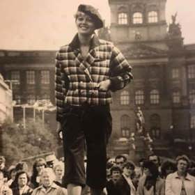 V sedmdesátých letech se Petra Šáchová angažovala v modelingu.