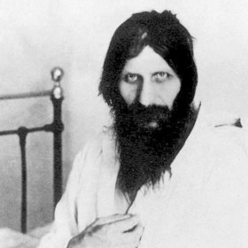 Rasputin údajně měl parapsychologické a léčitelské schopnosti.