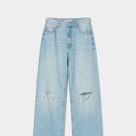 Široké džíny. Bershka, 299 Kč