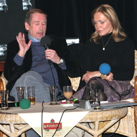 O vztahu Václava Havla s Dagmar se veřejnost dozvěděla v roce 1996.