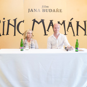 Pohádka bude mít premiéru v říjnu a herečka slibuje, že na ni vezme svoji vnučku.