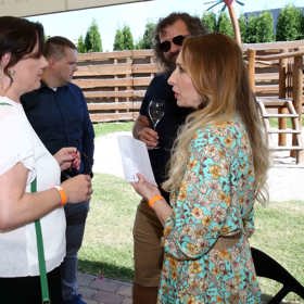 Nechyběla ani šéfredaktorka webu Lifee.cz Markéta Behinová (vlevo).