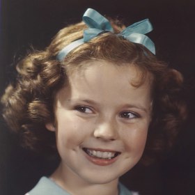 Prý ve skutečnosti nebyla dítě. A kvůli tomu jí měli upilovat zuby. Do zjištění pravdy se vložil samotný Vatikán.