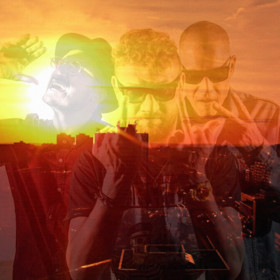 Vladimir 518, Orion a Mike Trafik alias Peneři strýčka Homeboye se drží na hudebním vrcholu už několik dekád. Kdo vlastně jsou, kam míří a co bude, až tady (možná) nebudou? Na to se pokusí odpovědět dokument PSH Nekonečný příběh.