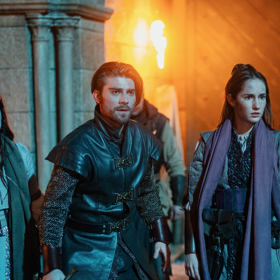 Noční natáčení prý trvalo osm dní po sobě a bylo náročné.