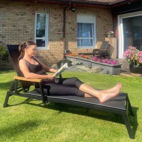 Léto tráví moderátorka nejraději na své velké zahradě.