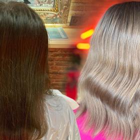 Po skončení léta byste svým vlasům měli dopřát intenzivní péči.