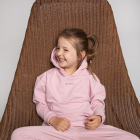 Růžová mikina s kapucí a tepláky. ELKA LOUNGE, 1610 Kč