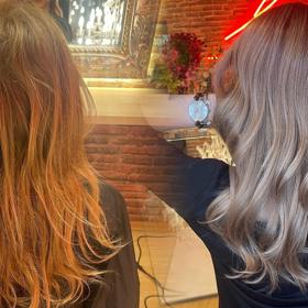 Konec léta je zároveň ideálním obdobím pro větší vlasovou proměnu.