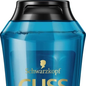 Šampon s obsahem kyseliny hyaluronové intenzivně hydratuje vlasová vlákna a navrací vlasům přirozený lesk a hebkost. Schwarzkopf, 135,90 Kč