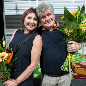 Žena Miroslava Hanuše, Jana, je vystudovanou tanečnicí. Na katedře činoherního divadla pražské DAMU vyučuje tanec, step a jevištní pohyb.