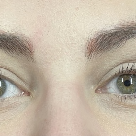 O nápadné líčení, které má redaktorka ráda, rozhodně nejde.