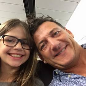 Dominique se svým tatínkem, který pochází z Itálie.