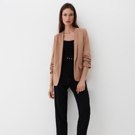 Dámské béžové sako. MOHITO, 899 Kč