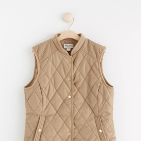 Dámská prošívaná vesta. Lindex, 1299 Kč