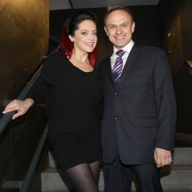 Karel Zaňák vyrůstal s Lucií Bílou ve vesnici Otvovice ve Středočeském kraji.