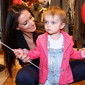 Andrea Pomeje na archivním snímku s dcerou Aničkou. Dnes jí je devět let.