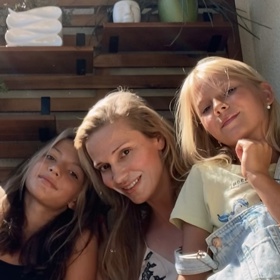 DJ Ladida, tedy Linda Štěpničková, je spokojenou mámou dvou dcer.