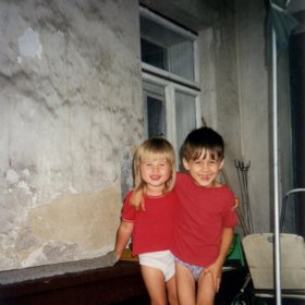 Bratr Elišky Dali Mraz patří mezi světovou bubenickou elitu.