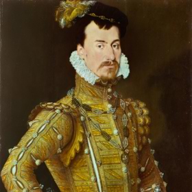 Alžběta I. dostávala nabídky k sňatku jako na běžícím páse. Měla však zájem jen o Roberta Dudleyho, který byl pravděpodobně jejím milencem.