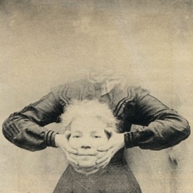 Bezhlavá žena - Neznámý autor v roce 1900.