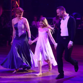 Sofie Anna dokonce svoji mámu doprovodila na taneční parket.