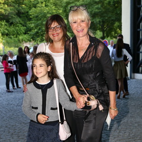 Milada Karasová je pyšná na svoji vnučku Matyldu, která střídavě žije na Sardinii.