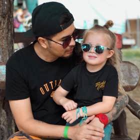 Martina Gavriely má o 7 let mladšího partnera, muzikanta Marcuse Trana. 