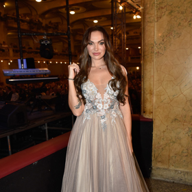 Kamila Nývltová na koncertu pro Ivetu Bartošovou