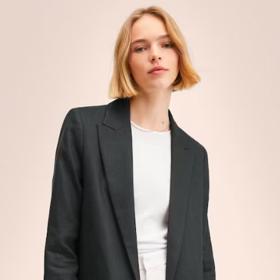 Delší černý blejzr. Mango, 1379 Kč