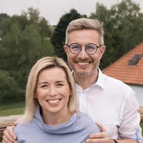 Potkali se na gymnáziu a vzájemně se podporují ve svých kariérách. 