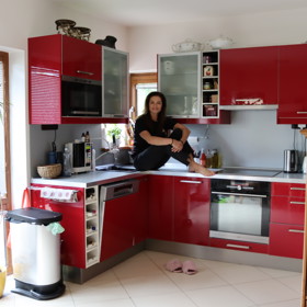 Cvičitelka Hanka Kynychová pozvala redakci Lifee.cz do svého nového domku za Prahou.