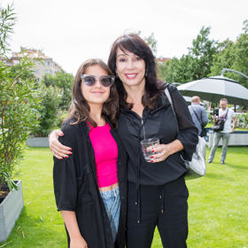 Nela Boudová se svou třináctiletou dcerou Sašou.