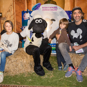 Se syny Jakub často chodí na filmové premiéry.