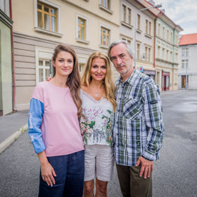 Yvetta Blanarovičová si návrat do ateliérů seriálu Ulice moc pochvalovala. Stejně tak setkání s Veronikou Čermák Mackovou a Petrem Vackem.