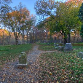 Zvláště na podzim přímo vybízí k romantickým procházkám.