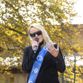 Vendula Pizingerová se tentokrát ve své rubrice Máma na přechodu rozepsala o otevření terapeutické zahrady. 