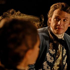 Božského Čecha, jak se Myslivečkovi přezdívalo, ztvárnil herec a zpěvák Vojtěch Dyk.