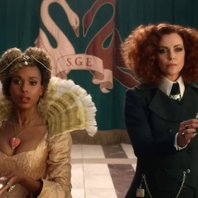 Šéfkou sekce "dobra" je Kerry Washington, kterou jsme mohli vidět třeba v seriálu Skandál. 