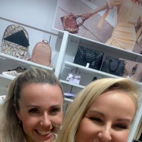 Vendulina dlouholetá kamarádka, laktační poradkyně Zdeňka Nosková napsala knížku o kojení.