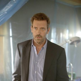 Nejslavnější rolí Hugha Laurieho je Gregory House, geniální doktor, ale člověk bez štipky empatie.