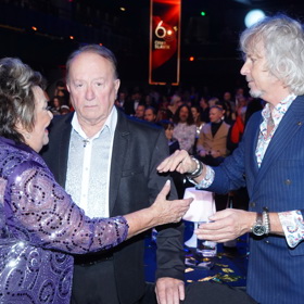 Peter Nagy si pochvaloval společnost, kterou byl ten večer obklopený. S Petrem Jandou hodlá vystoupit na brzkém koncertu.