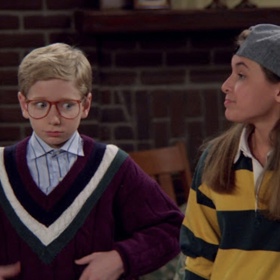 Mark prošel v seriálu Krok za krokem vývojem. I jeho časem dostihla nemoc, které se říká puberta. Našel si kamarády, byl trochu drzý a jednou měl také holku.