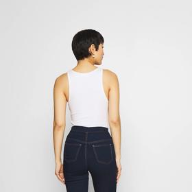 Džegíny - napůl džíny, napůl legíny pro milovnice pohodlí a denimové módy. Marks&Spencer, 396 Kč